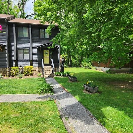 J.Creek Retreat, Creekside Townhouse +1 Car Garage Villa Maggie Valley Eksteriør bilde